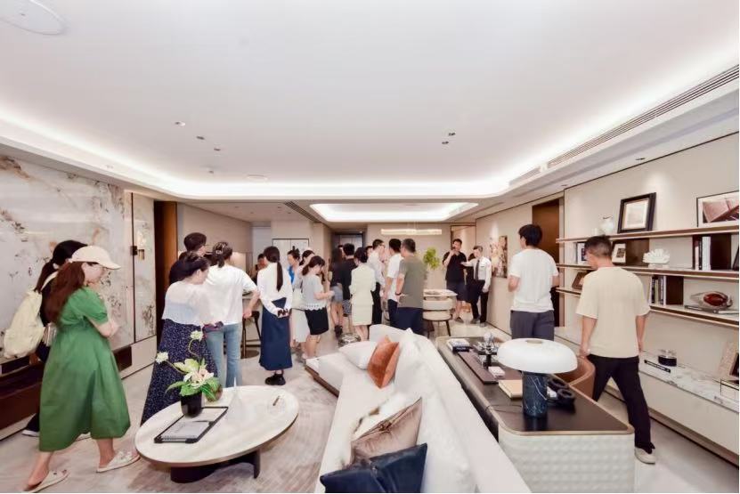 b7b945addec46a350f4d7561a7ffef1d53fa0a9d.jpg 10.jpg